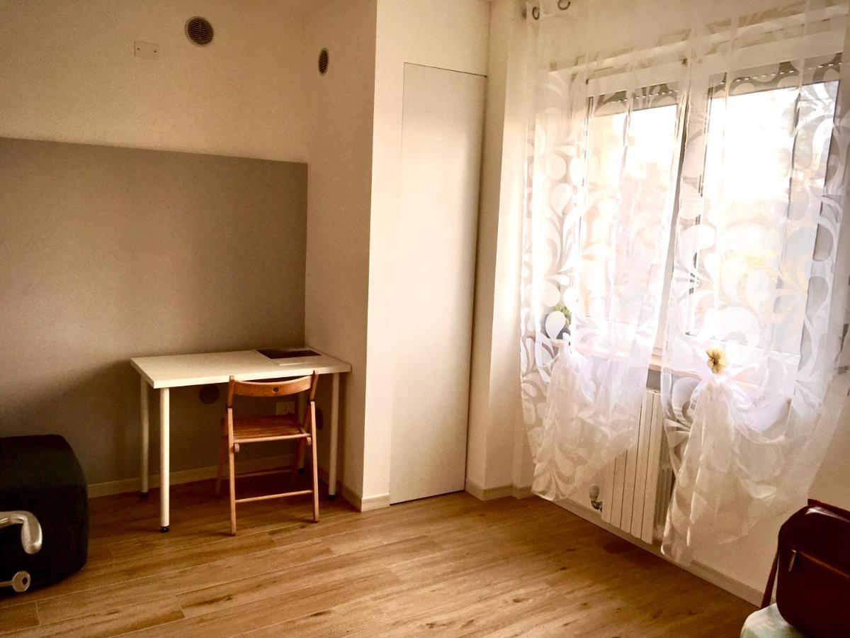 Appartamento Con Due Camere Da Letto E Free Park Verona Exterior photo