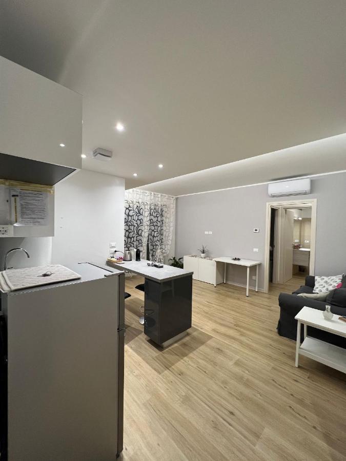 Appartamento Con Due Camere Da Letto E Free Park Verona Exterior photo