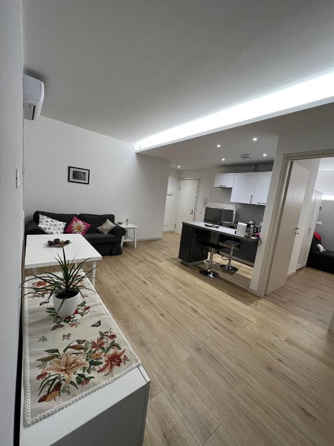 Appartamento Con Due Camere Da Letto E Free Park Verona Exterior photo
