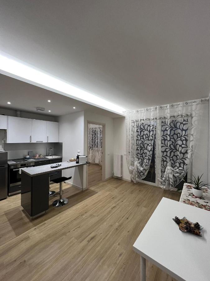 Appartamento Con Due Camere Da Letto E Free Park Verona Exterior photo